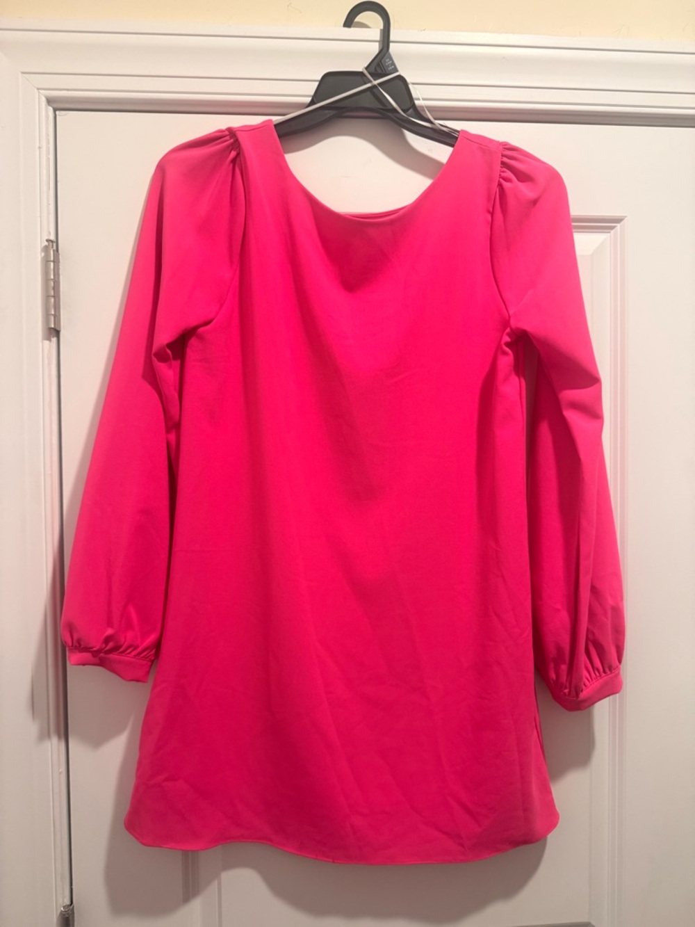 Size Small Lulu's Vibrant Hot Pink Long-Sleeve Tunic